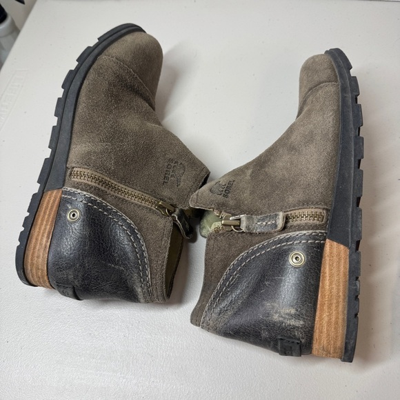 SOREL Leather Major Low Ankle Fossil Brown Boots Size 8 - Picture 13 of 14
